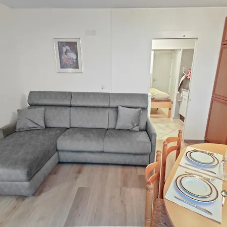 Avec Vue Epoustouflante Sur Les Montagnes